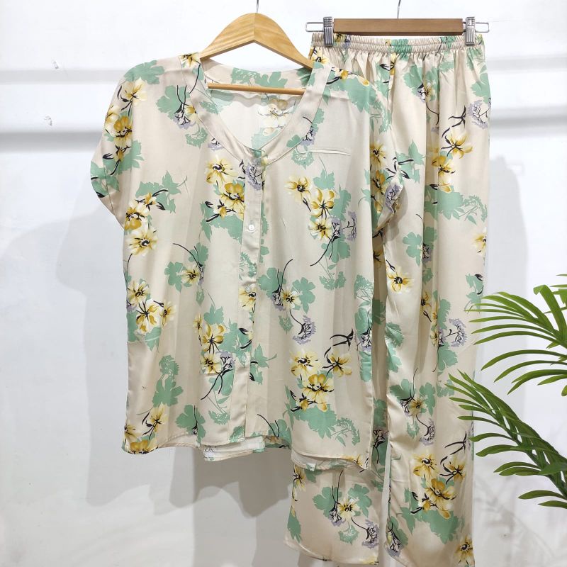 PIYAMA KANCING HITS NON KERAH/V-NECK PIYAMA KANCING BUSUI | PIYAMA RAYON | HOMEWEAR-NK AM