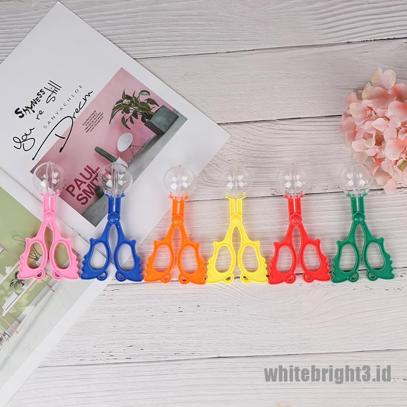 (white3) 1pc Gunting Penjepit / Penangkap Serangga Bahan Plastik Untuk Anak