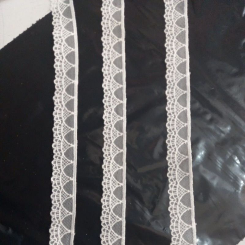 Renda tile / renda Tulle/ Tille 2cm - 2.5cm, roll 15yard.