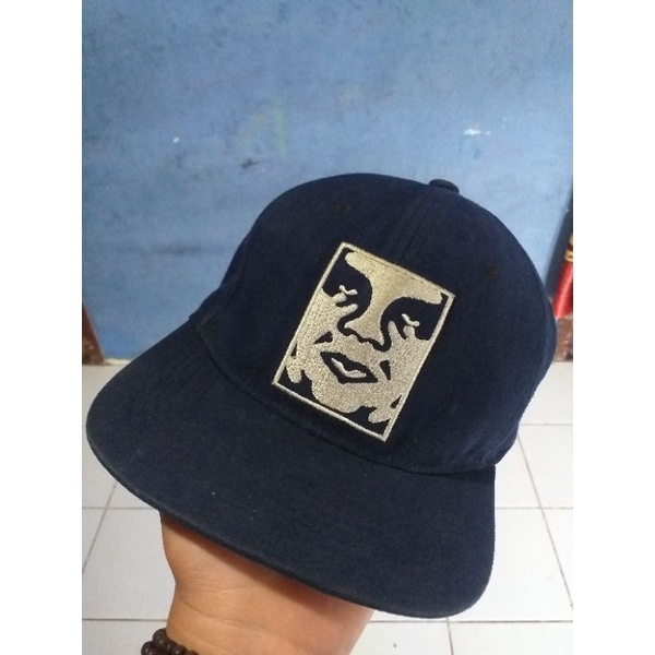 Topi obey second