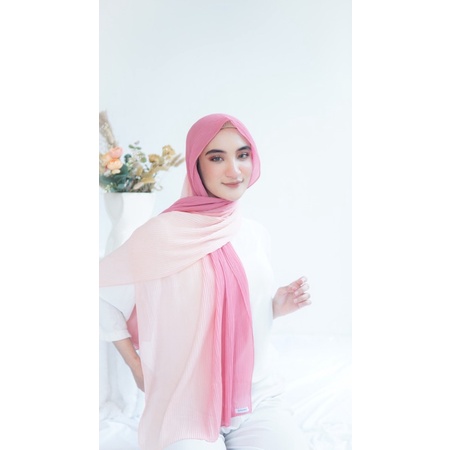 Anna pleats ombre/pashmina gradasi/pashmia plisket tanpa garis tengah-Emina
