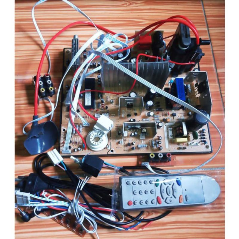 Mesin tv slim 21 inch tv tabung wcom /tv com