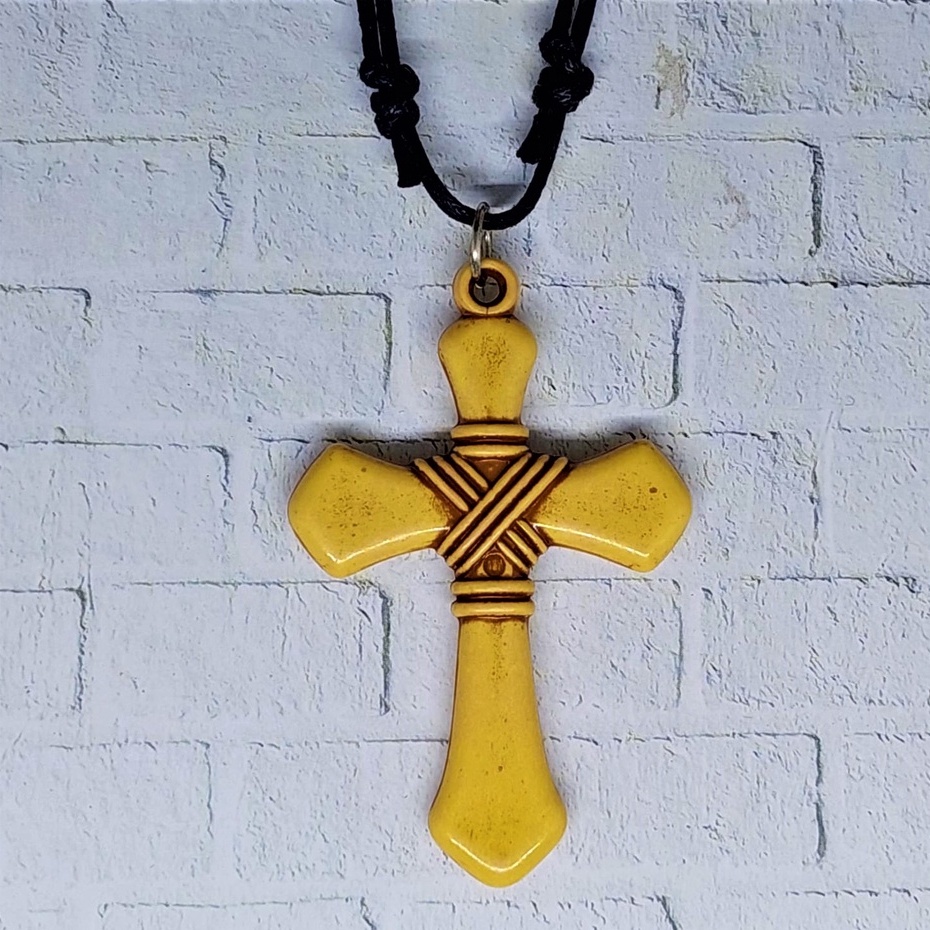 Kalung Salib Pria Wanita Tali Hitam Aksesoris Fashion Rohani Kristen Katolik Souvenir Kado Gift Hadiah Natal