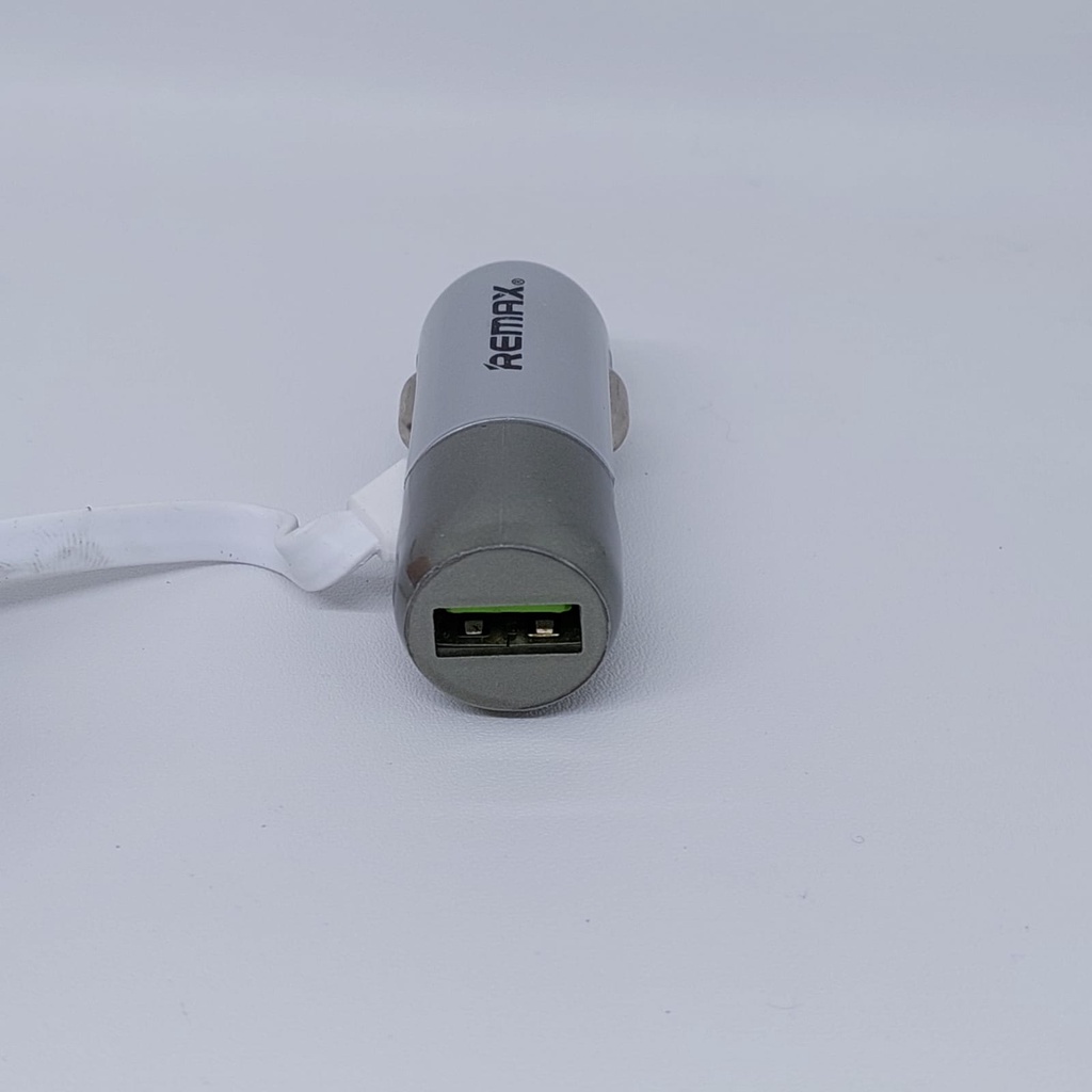 Saver Mobil / Car Charger Remax Finchy RCC103 3.4A For Apple