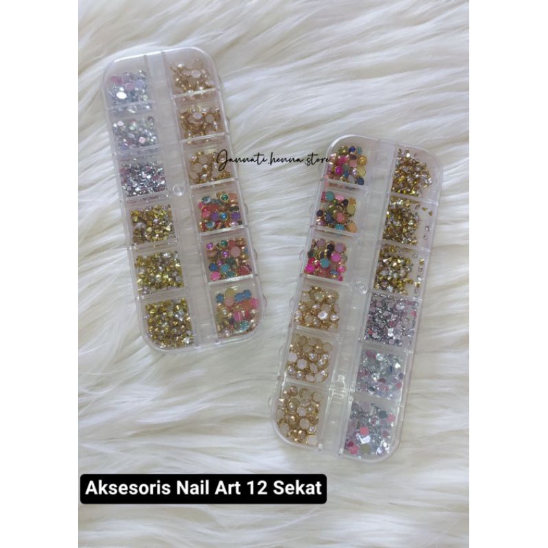 AKSESORIS NAIL ART 12 SEKAT ANEKA WARNA DAN UKURAN GEMS KUKU PALSU