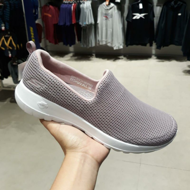 SKECHERS WOMEN SHOES