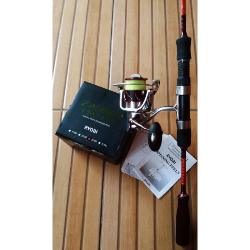 Satu set Reel Ryobi Zauber Pro HP3000 dan Joran Custome