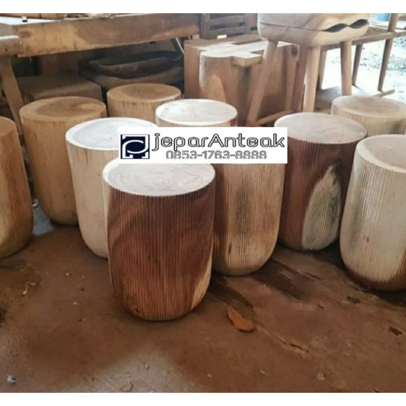 stool kayu trembesi bundar
