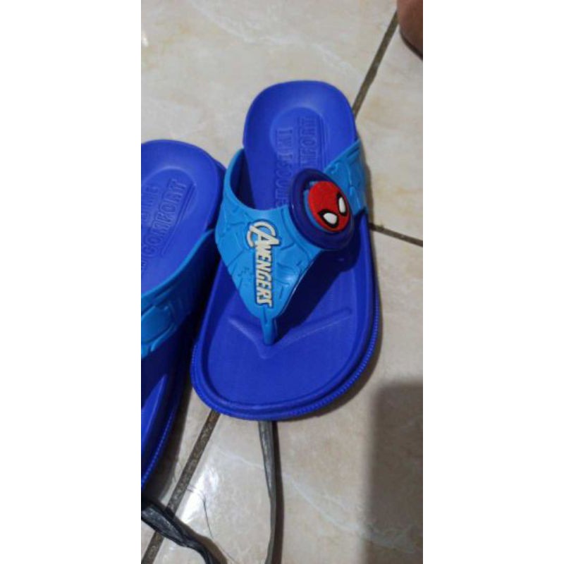 SANDAL ANAK LAKI AVENGERS