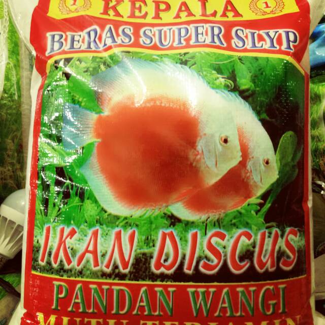 

BERAS KEPALA SUPER IKAN DISKUS 10 KG