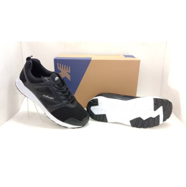 Sepatu sport pria KASOGI YERICO Hitam putih 38-43 Original