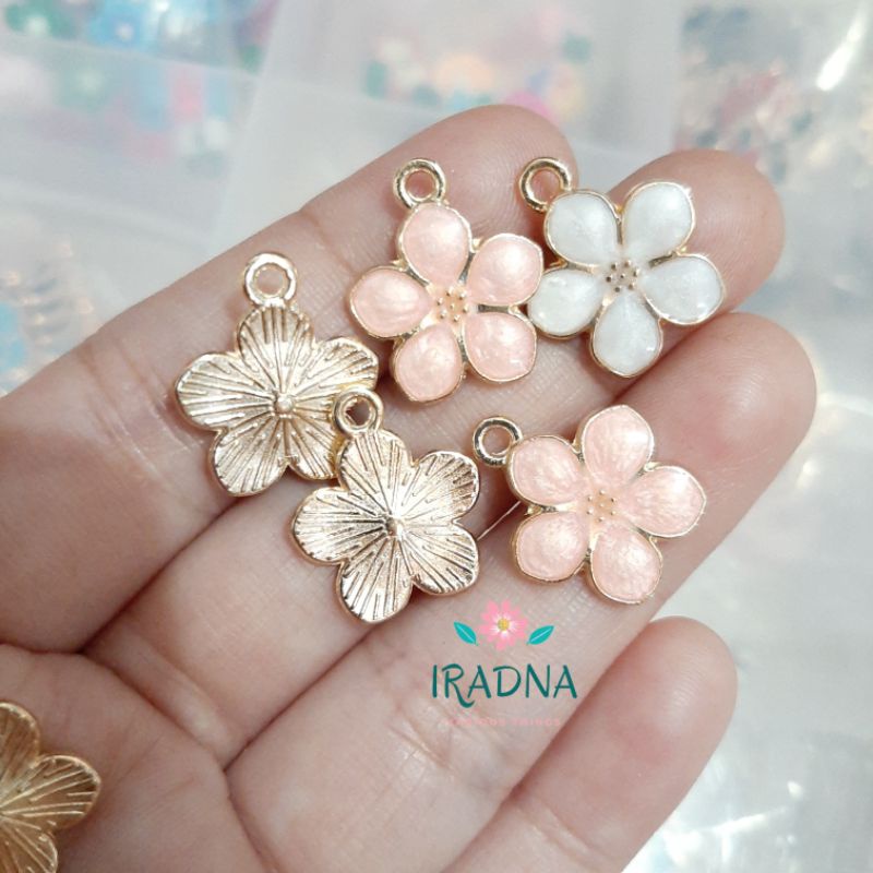 Bandul Kalung Gelang Liontin Bunga Sakura Flower Bahan Craft DIY