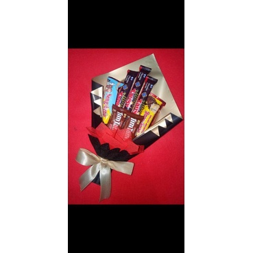 

(Ready) BUCKET SNACK/Bucket makanan/kado wisuda/kado valentine 30 grm