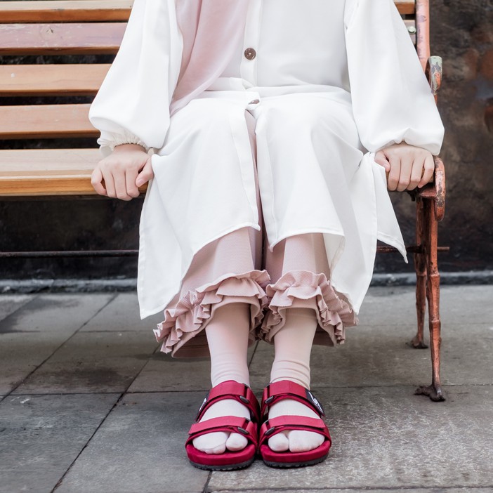 Cyndira Maroon | Sandal Strap Tali Simpel Kayu Wanita Women Sendal Original | FORIND x Lvnatica