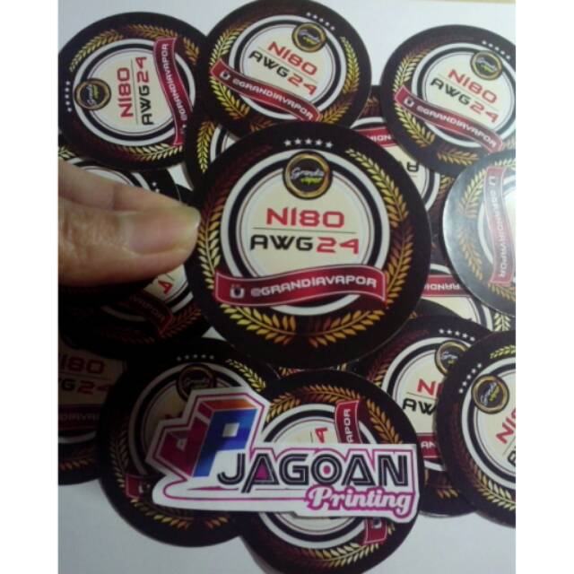 

Stiker Label Produk (Bentuk bulat diameter 6,5cm)