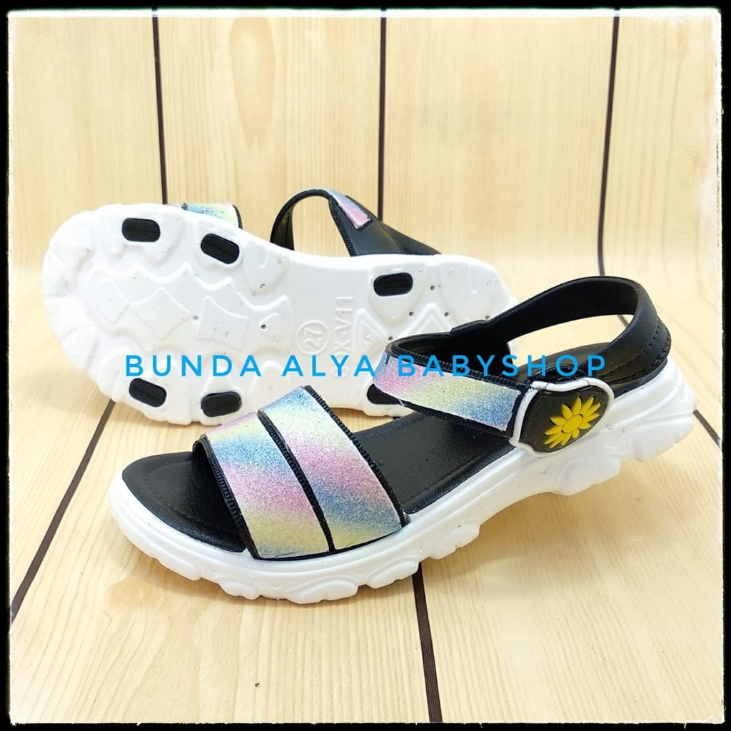 Sendal Anak Perempuan Usia 4 5 6 Tahun Glitter Pelangi HITAM Elastis - Sandal Anak Cewek Anti Licin Alas Karet RAINBOW