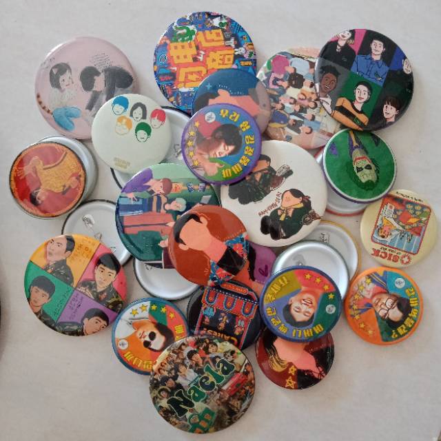 Pin Button Custom / Souvenir Pin Peniti 44mm/58mm-2