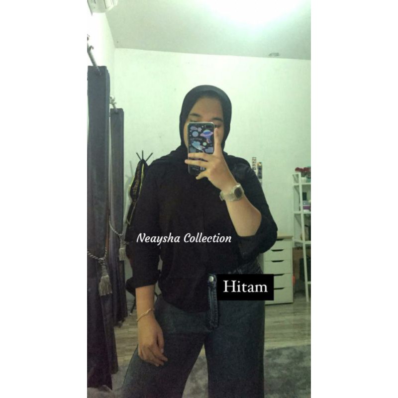 Kemeja wanita polos basic lengan panjang bahan katun rayon-Hitam