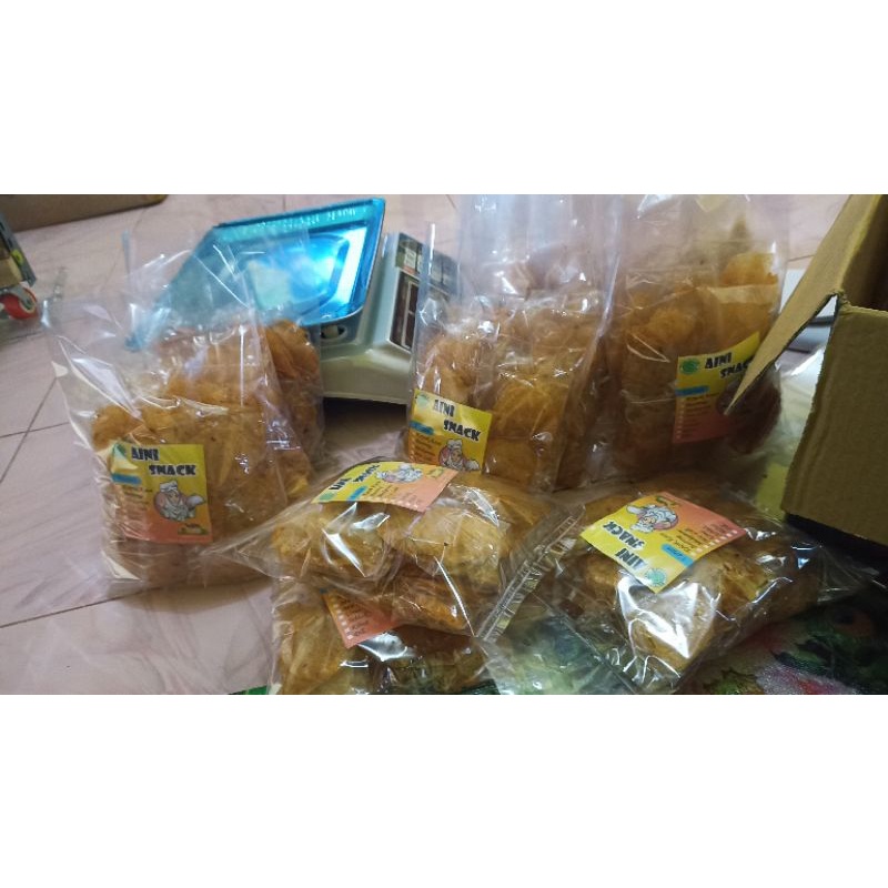 

Keripik Kaca 1 pack (isi 12 bungkus)