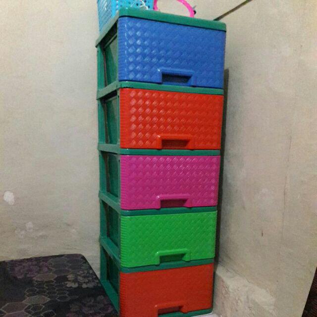 Rak Locker Plastik 5 Susun Multi Club