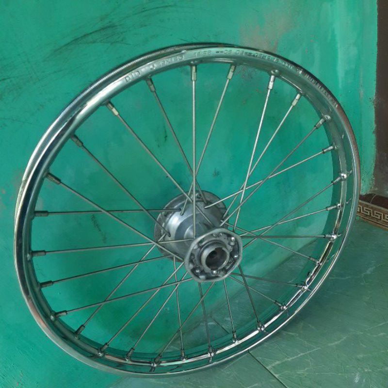 Velg pelek pelah velk depan kawasaki KLX 150