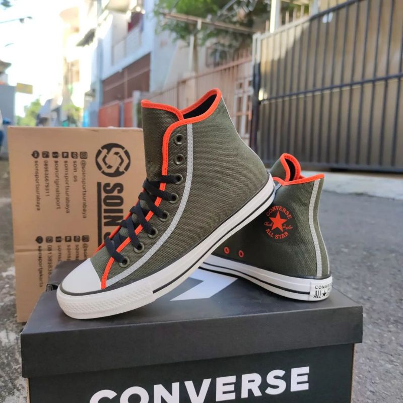 SEPATU SNEAKERS PRIA CONVERSE CTAS HI (172001C)