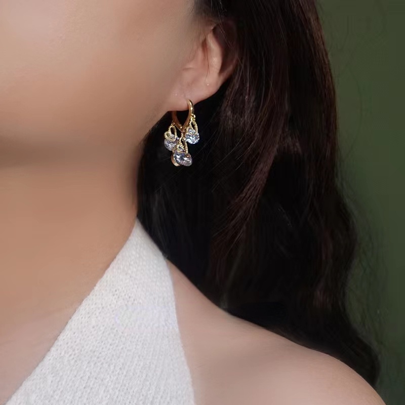 Anting Klip Mewah Bentuk Hati Hias Zircon AAA Untuk Wanita 2022