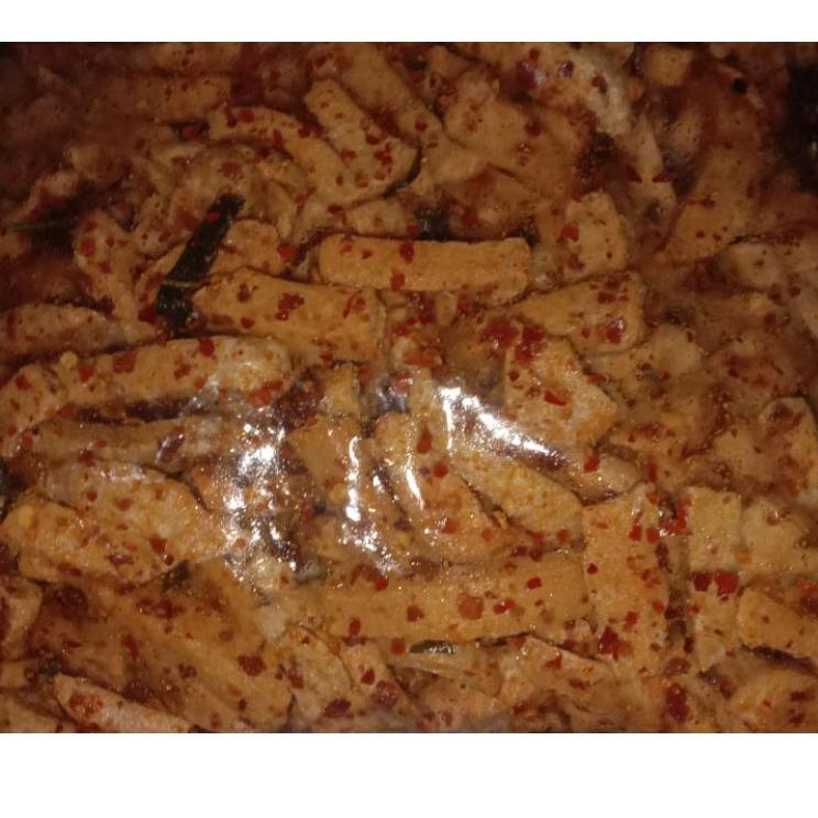 

Stock ready--Basreng pedes cabe giling+daun jeruk 250 gram