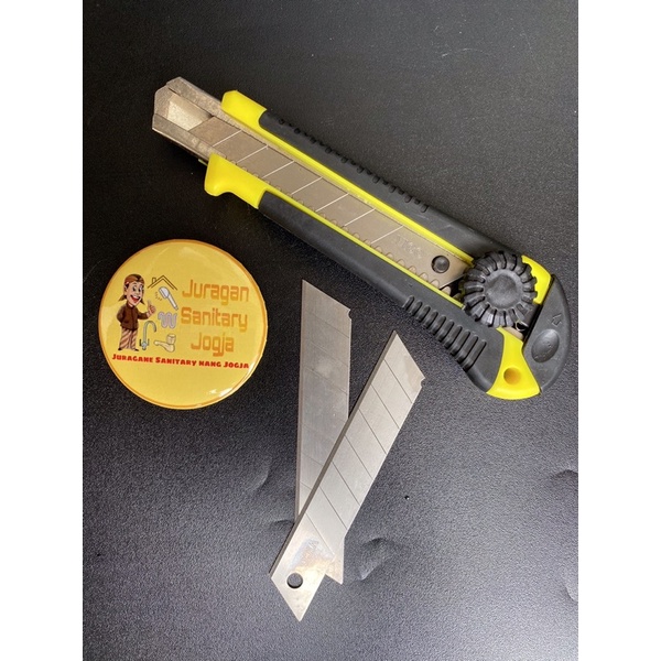 

Kater / Cutter / Pisau Cutter / Pisau Kater / Pisau Kater + BONUS 2 PCS Pisau Kater