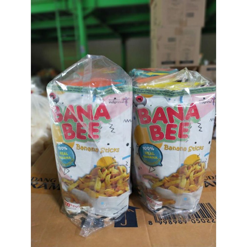 

banana bee 1