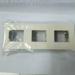 Panasonic Style E Putih Frama 6 Gang / WESJ 78069 W