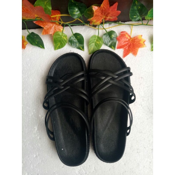 [SIAP KIRIM] SANDAL JELLY NIAR SANDAL WANITA KEKINIAN SANDAL JELLY BOLONI TALI MURAH Sandal Andin-black