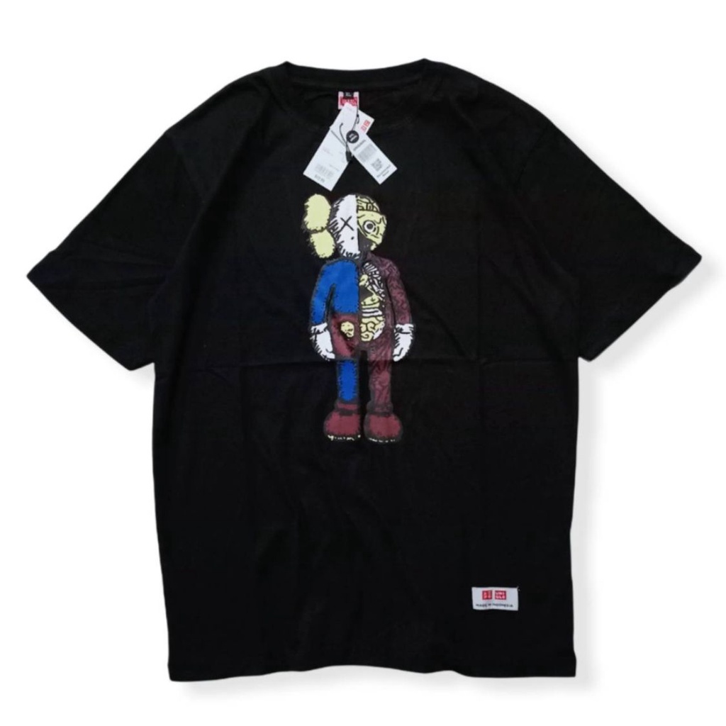 T SHIRT KAOS KAWS X UNIQLO CLEAN SLATE PUTIH PREMIUM AUTHENTIC TERLARIS