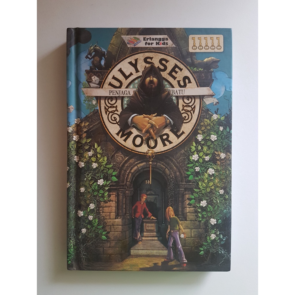 Ulysses Moore 5 : Penjaga Batu