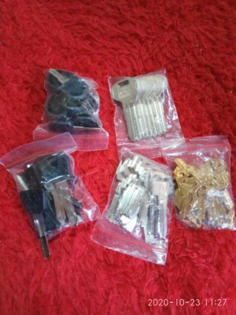 Terbaru! Isi 2 Pcs Bahan Kunci Laci 808