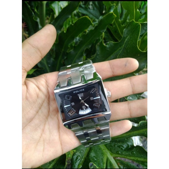 JAM TANGAN PRIA KOTAK POLICE