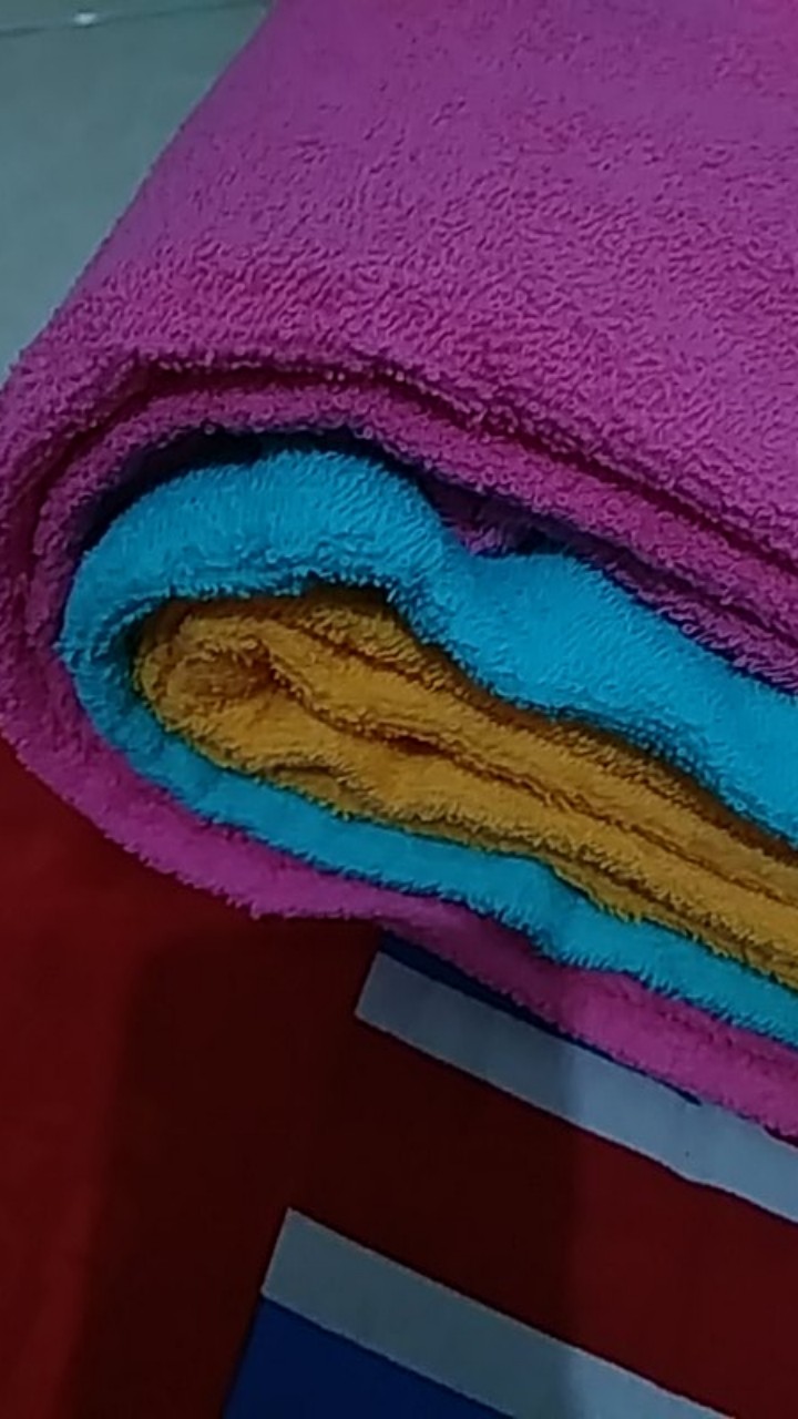 Rc Promo Handuk Mutia Tanggung Warna Random Ukuran Tanggung 50x100