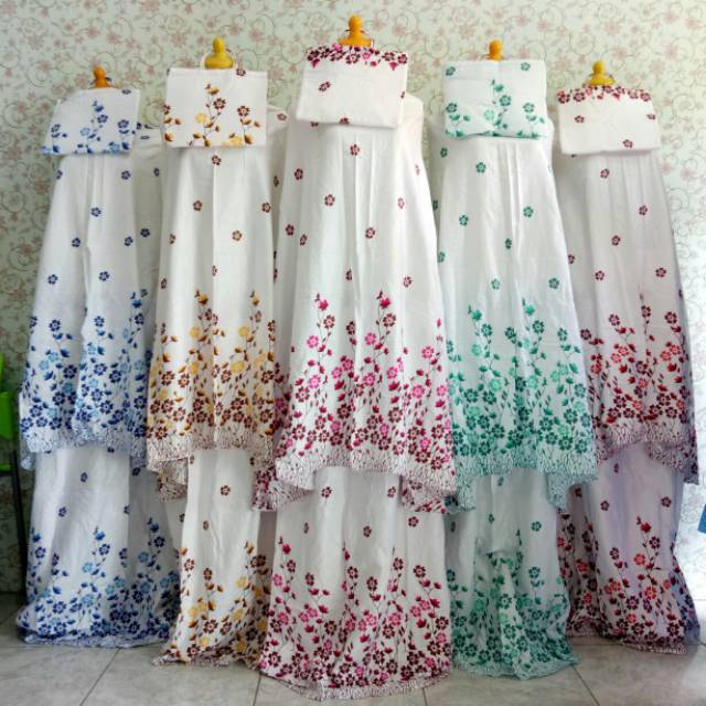 Mukena bali putih bunga rambat