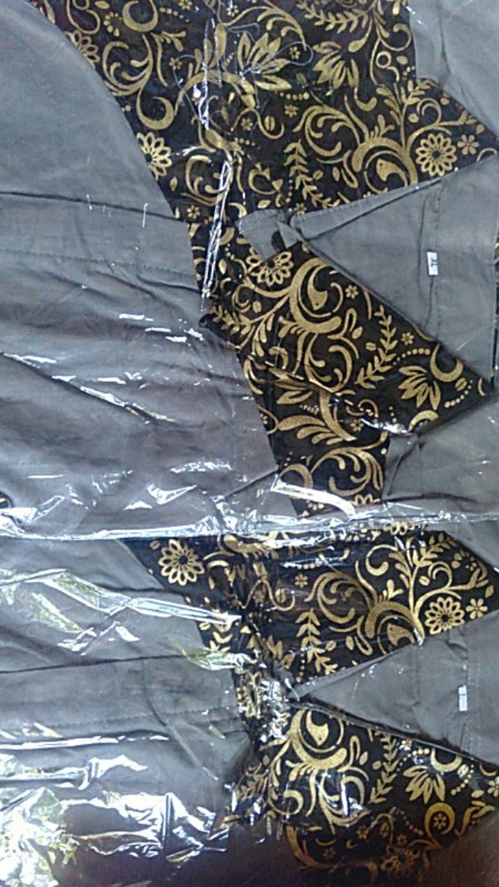 Koko Batik Pekalongan
