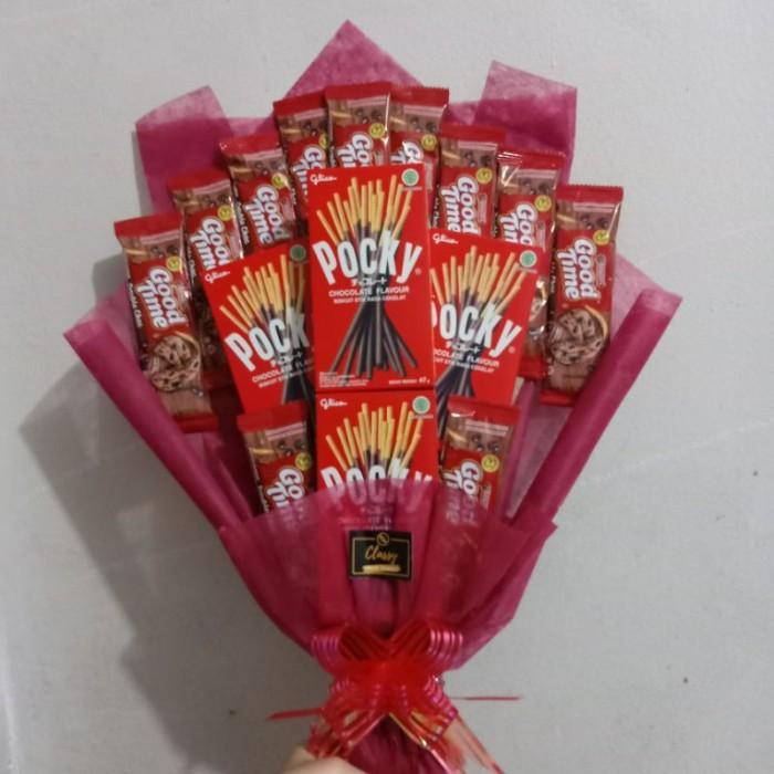 

Snack Bouquet Pocky Bucket Buket Snack Jajan Bunga Wisuda Hadiah Sidan Best Seller