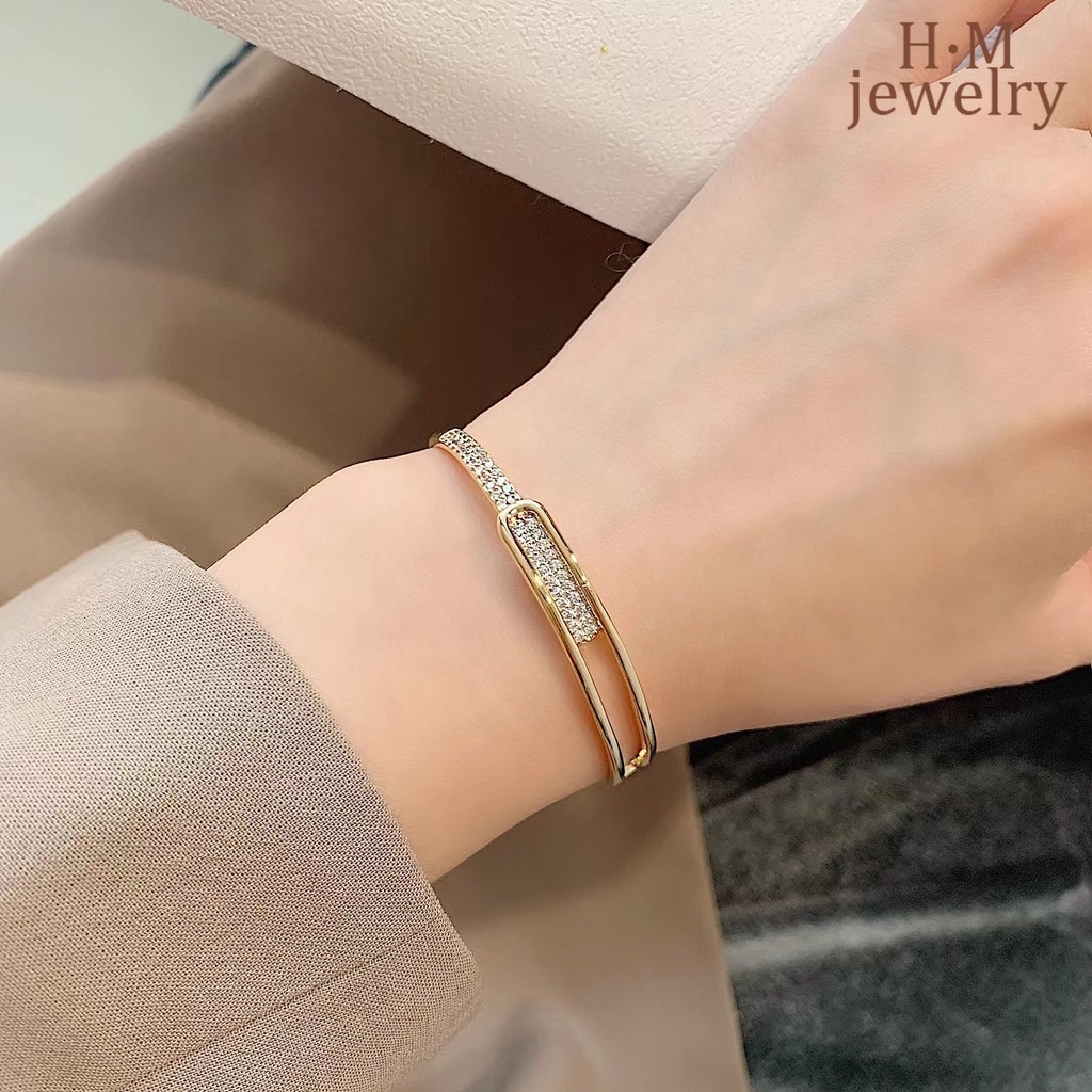 Gelang Model Terbuka Bahan Sterling Silver 925 Desain Bintang Hias Berlian Gaya Simple Berkilau Untuk Wanita