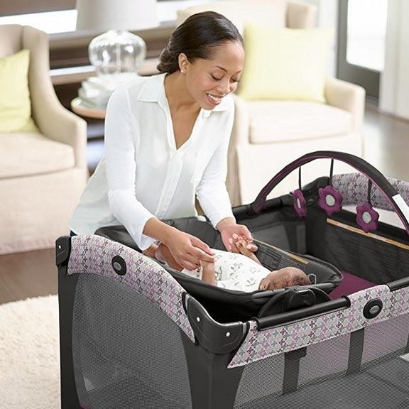 pack n play napper and changer