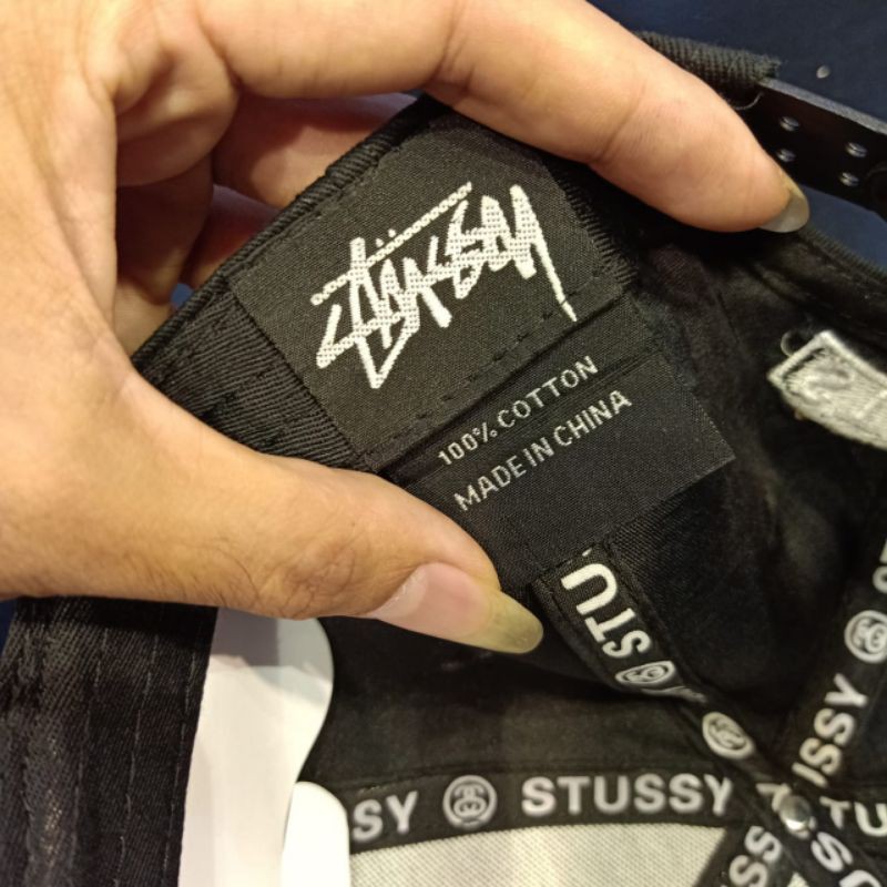 Topi Snapback Stussy Black White Premium Quality