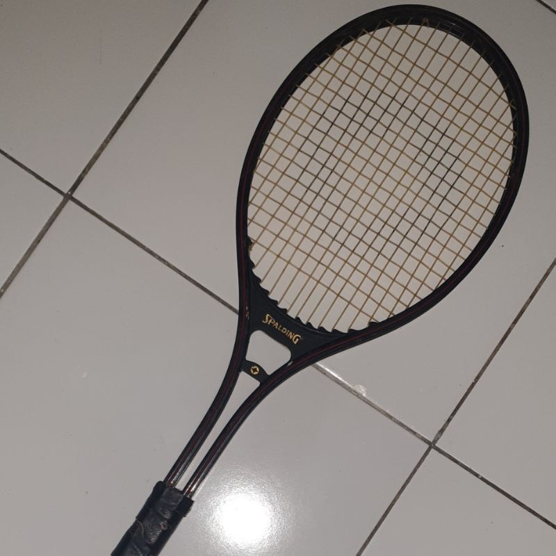 Raket Tenis Spalding