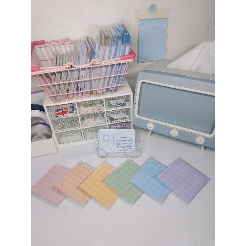 

Plaid Memo Pad Daily Notes