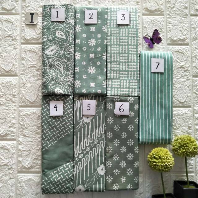 Kain batik cap garutan satu warna pastel, warna hijau pupus