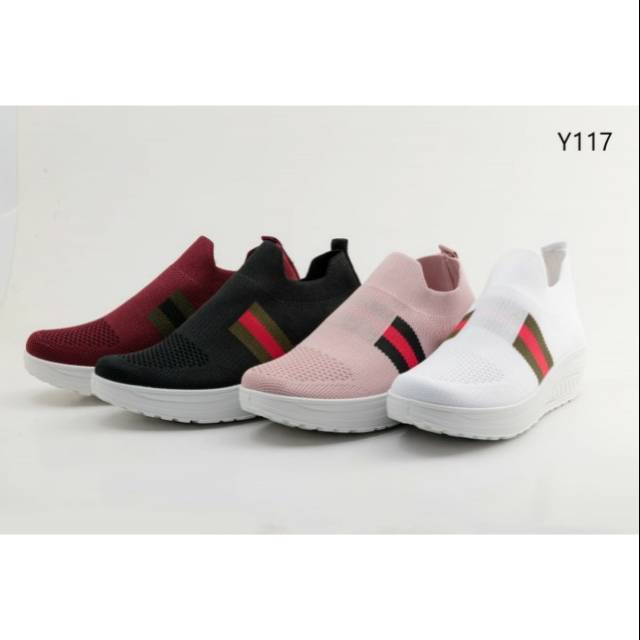 FSY117 - BFO - BatamFactoryOutlet - Sepatu Sneakers Viral  Murah Berkualitas - Grosir Online Batam