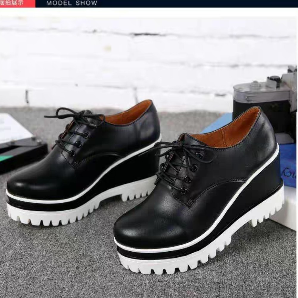 Sepatu Sneakers DOCMART DD01 Shopee Indonesia Sepatu Sneakers DOCMART DD01 Shopee Indonesia