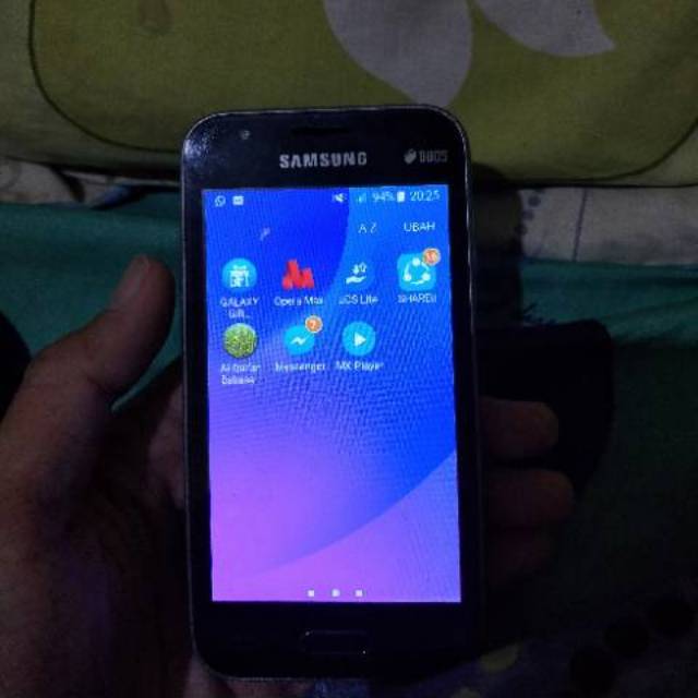 Samsung J1 Mini HP RAM 1GB 4G ROM 8GB