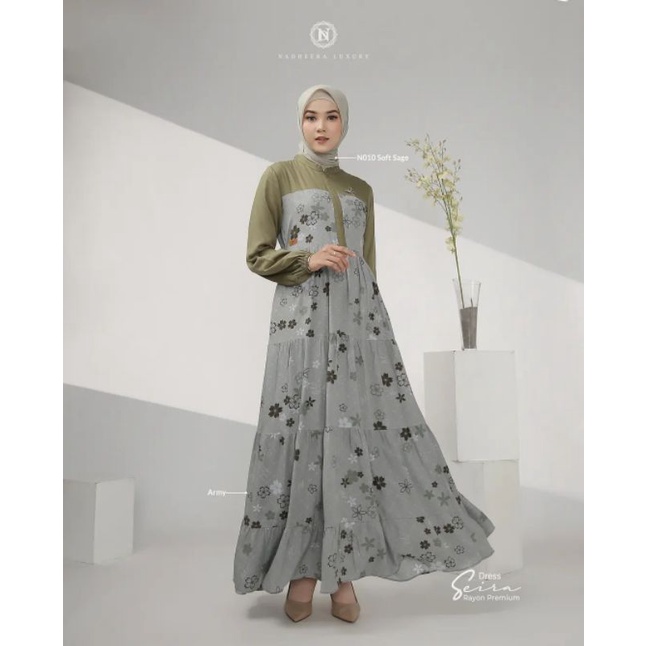 Nadheera Siera Dress